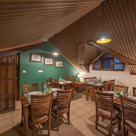 Wingait Inn - Hotel Near Mall Road Шімла Екстер'єр фото