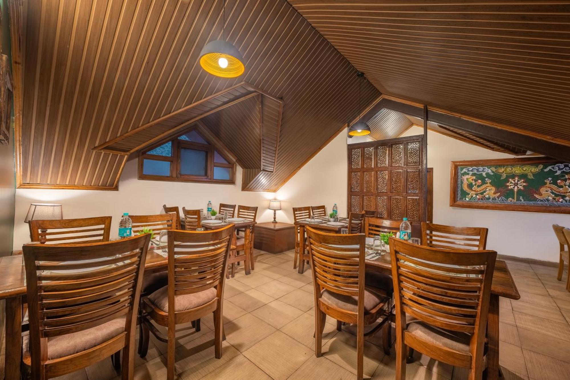 Wingait Inn - Hotel Near Mall Road Шімла Екстер'єр фото