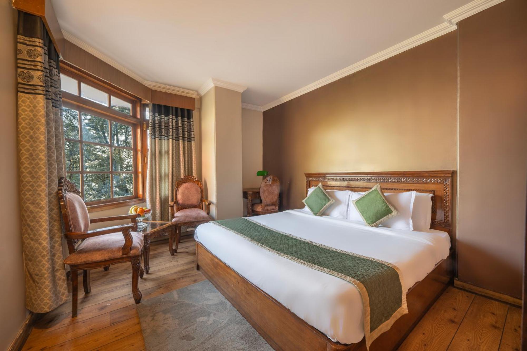 Wingait Inn - Hotel Near Mall Road Шімла Екстер'єр фото